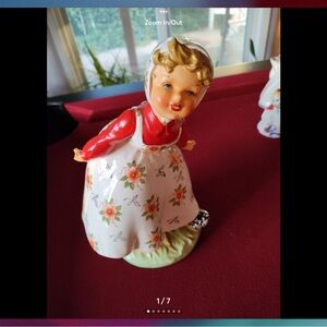 Vintage 'juliana" inscribed little Dutch girl S1091B